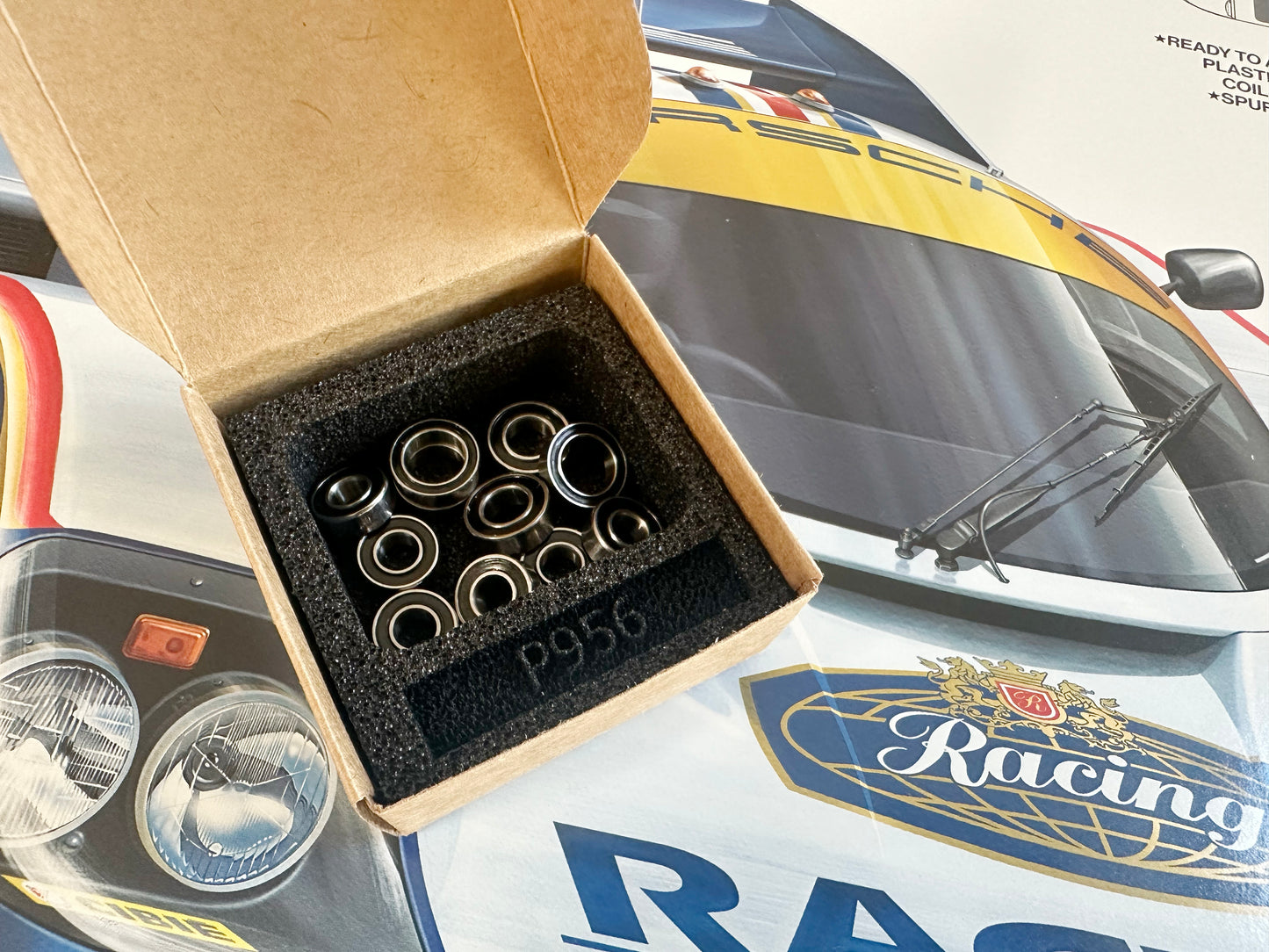 (T47508) Tamiya Porsche 956 limited edition - INCLUDING Full bearing set