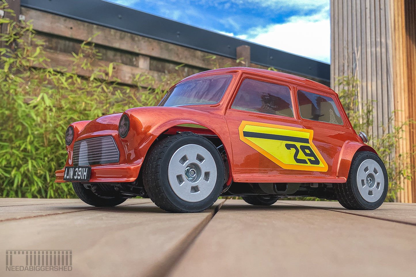 Classic Mini - 210mm - M Chassis