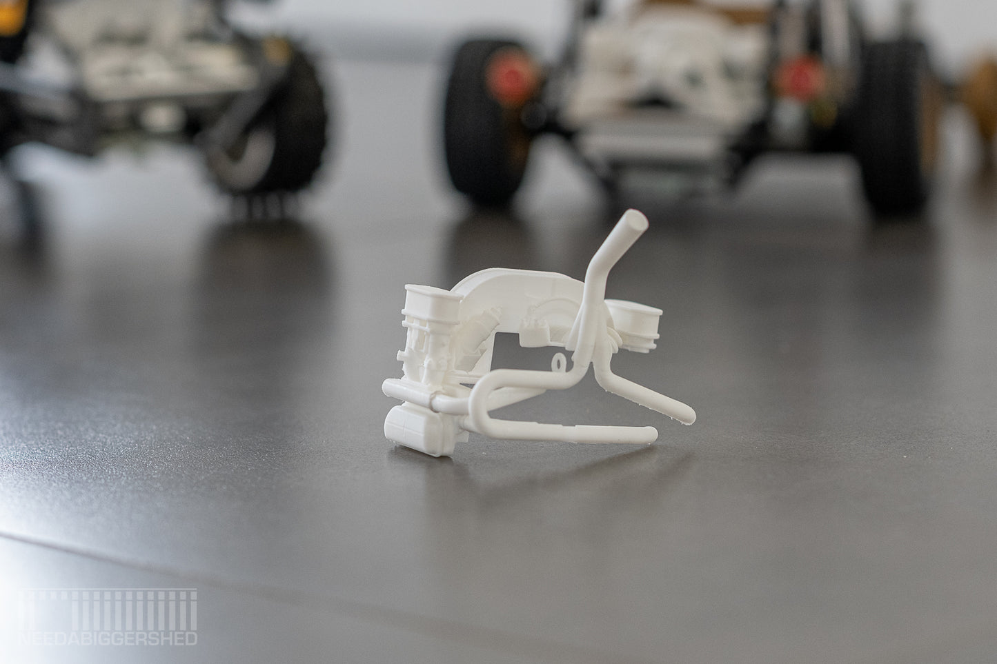 Knight Customs - Wild One / FAV engine & exhaust