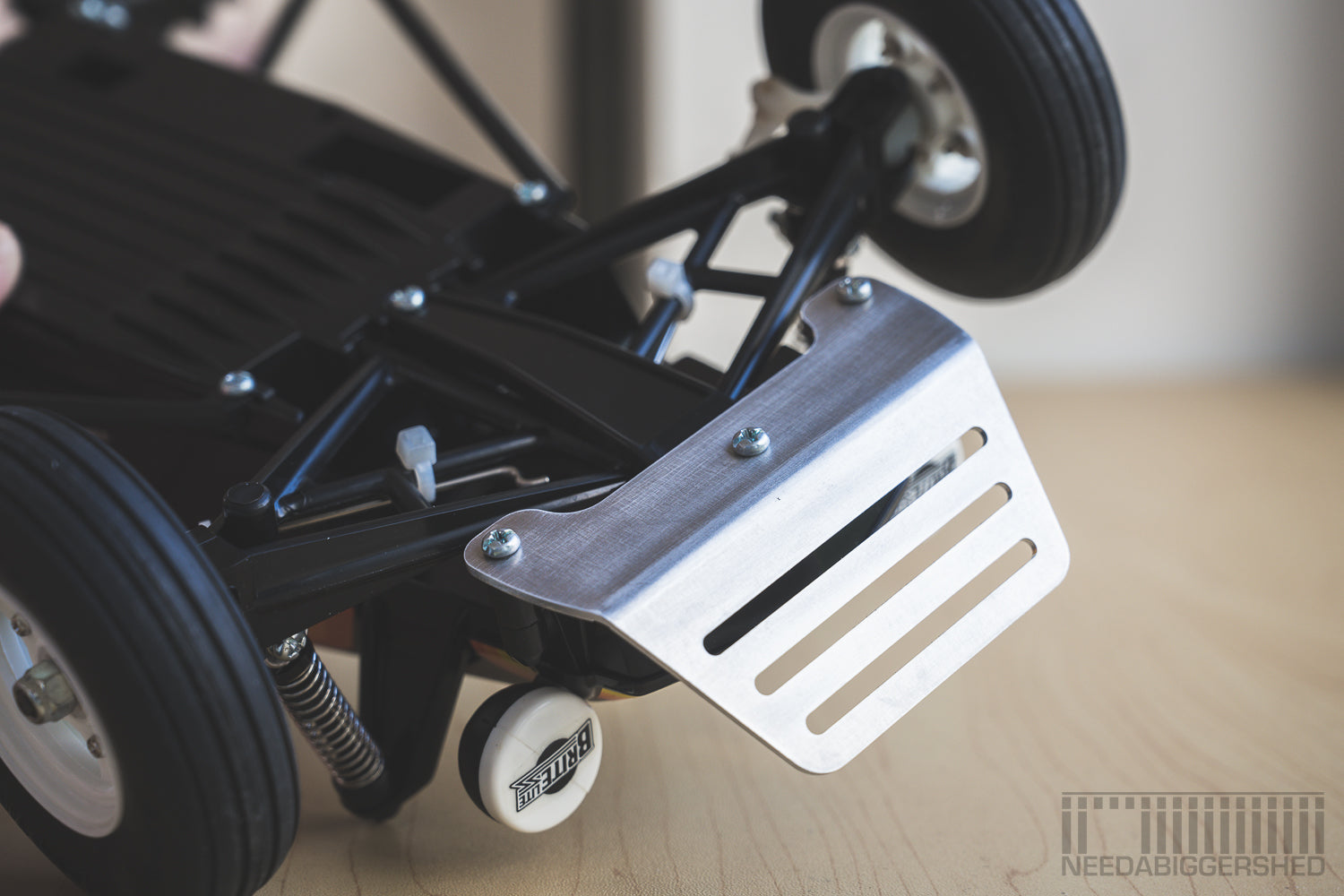Tamiya Hornet EVO from Needabiggershed