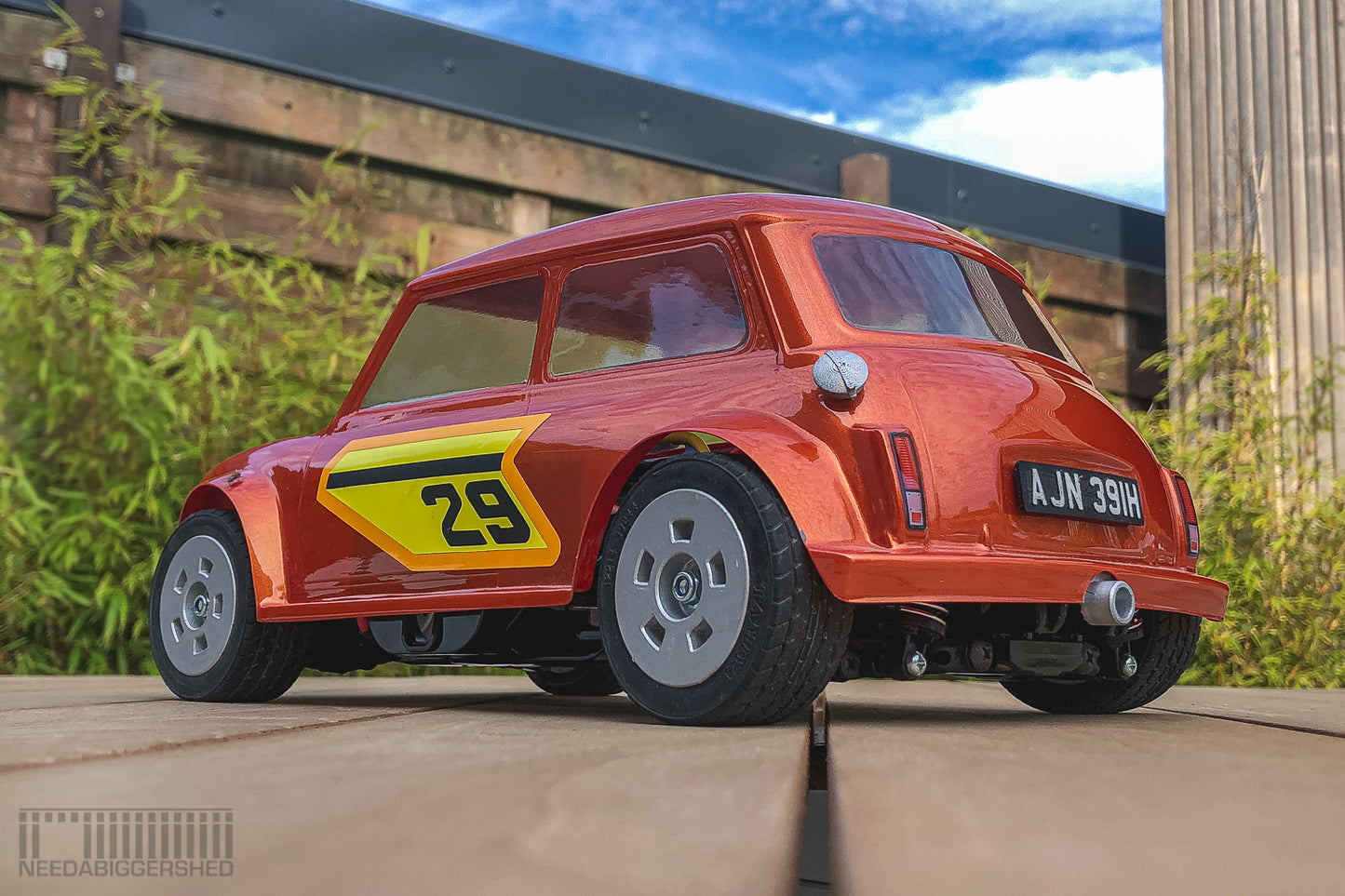 Classic Mini - 210mm - M Chassis